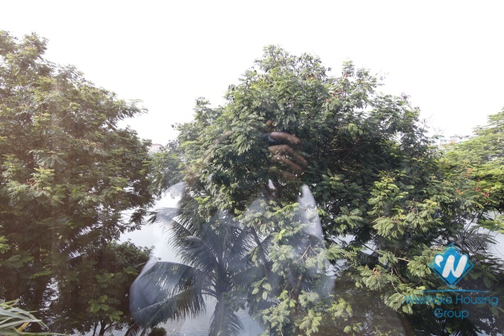 A brand-new studio with lake view on Tran Vu street, Truc Bach area, Ba Dinh